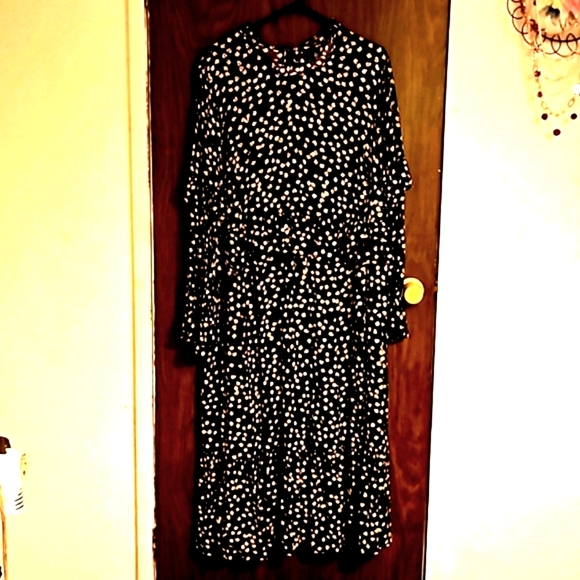 Who What Wear Dresses & Skirts - NWOT Anthro WhoWhatWear prairie dress